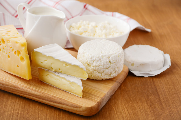 طرز تهیه پنیر با قرص پنیر